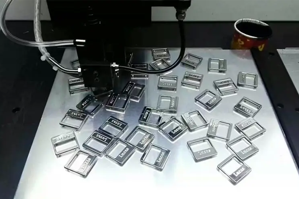 機器視覺技術精準測量點膠高度與寬度：提升生産質量的(de)新利器