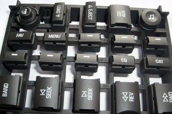 機器視覺對位塑料零部件激光打标應用